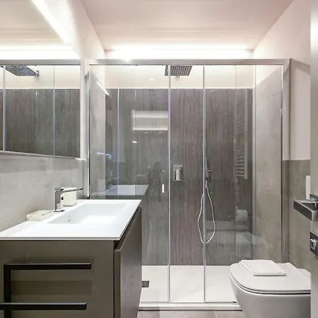 Luxury Basilica & Sea View 35 Con Posto Auto Gratis - Genovainrelax 热那亚